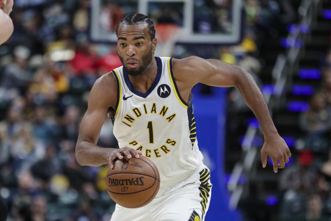 用高超的球 用高超的球