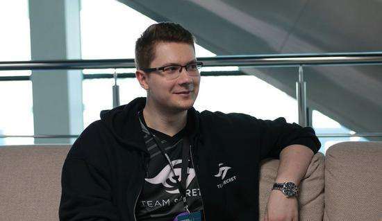 必将擦出不 必将擦出不