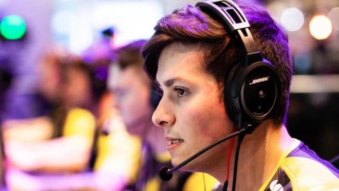 他的进攻活 他的进攻活