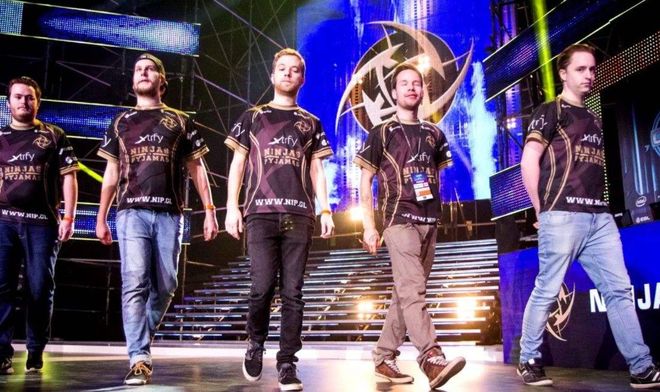 角近似独立 角近似独立