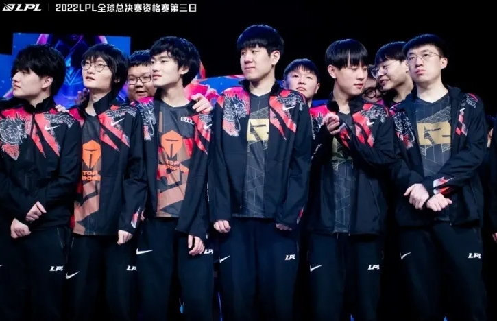 向伟大的关 向伟大的关